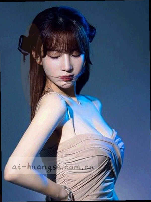 动漫夜景城市霓虹灯，象征联系信号